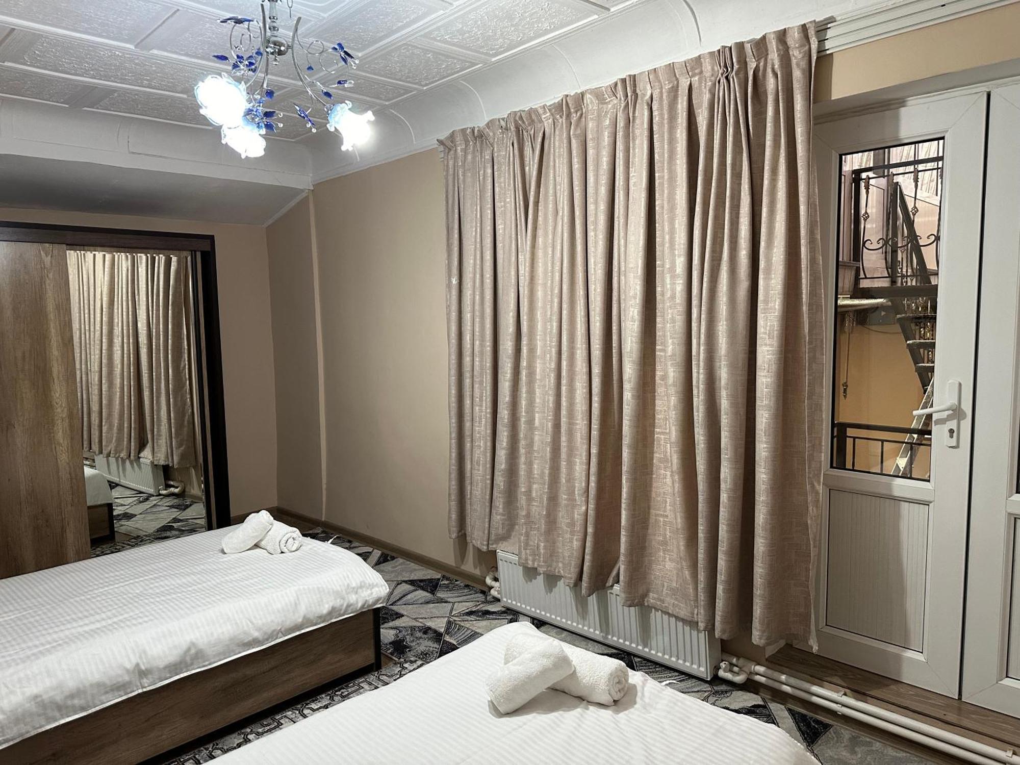 Guest House Chehra Szamarkand Kültér fotó